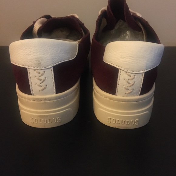 Soludos Walking Shoes/ Sneakers Size 7 - Picture 2 of 6